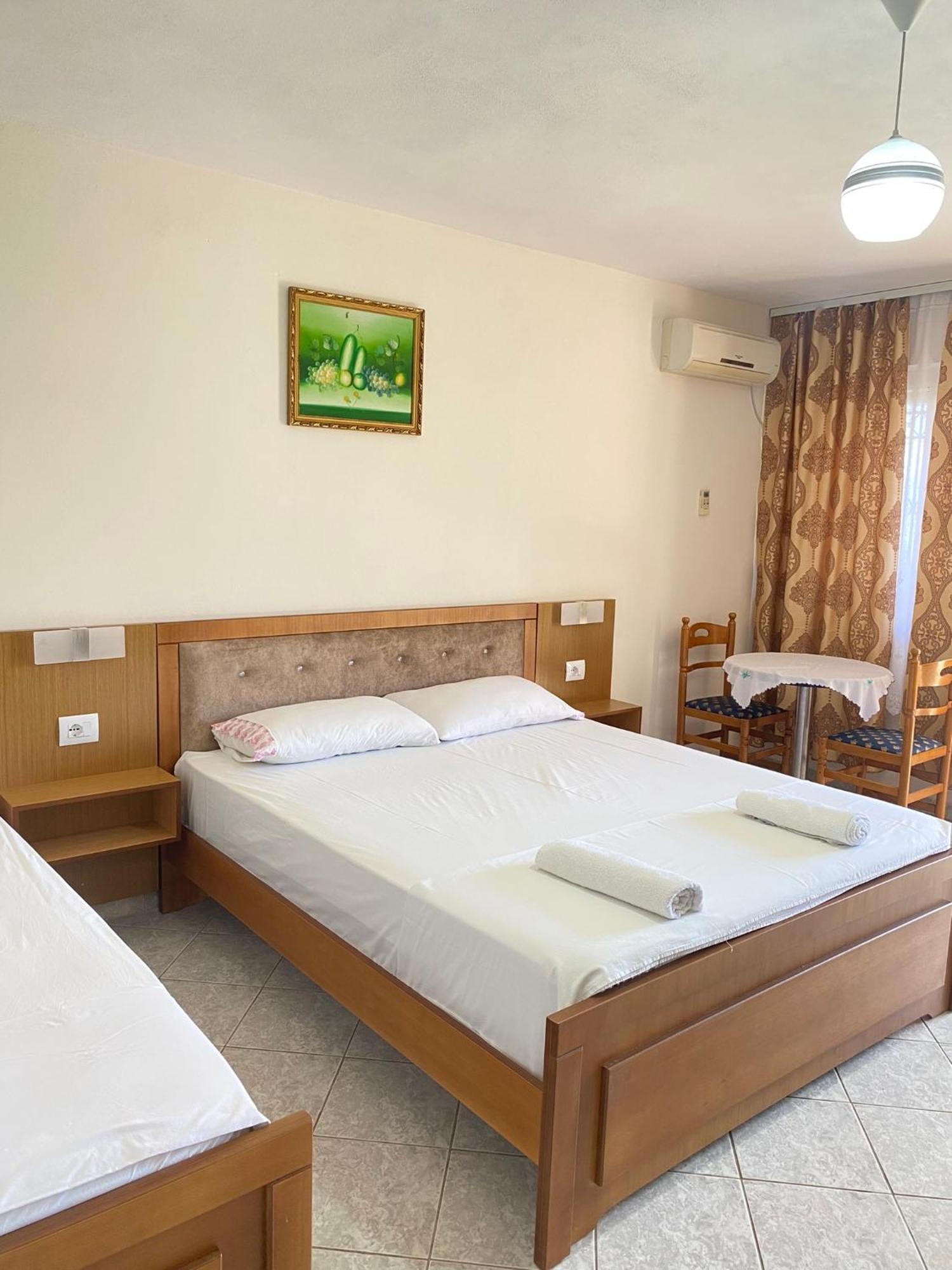Vila Yasmin 38 Sarandë Exterior foto